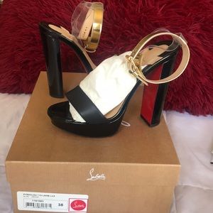- Christian Louboutin Pyraclou 110 lame lux